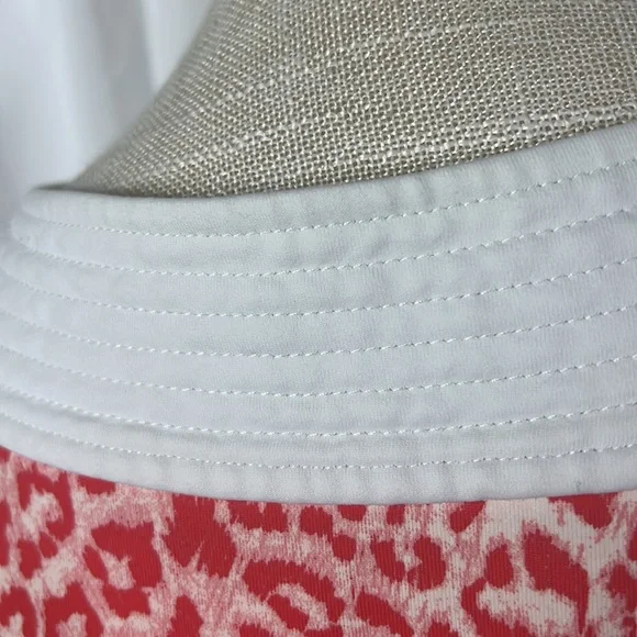 J. McLaughlin XL White/Red Animal Print Blouse - Picture 7 of 10